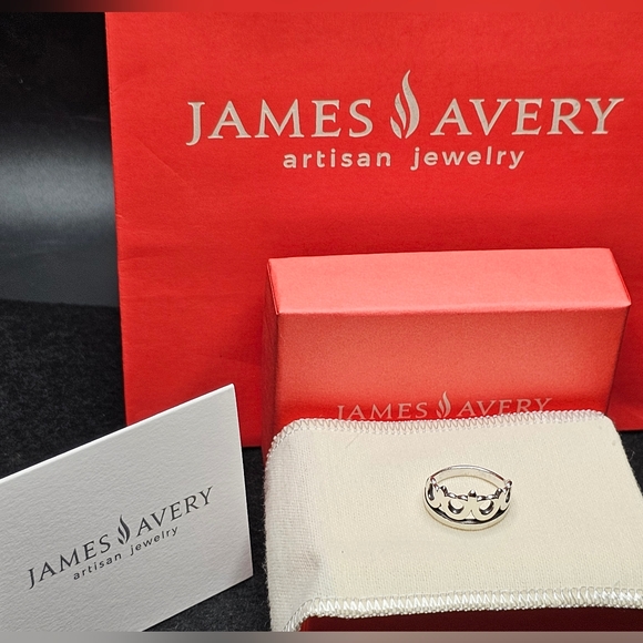 James Avery Jewelry - Retired James Avery Sterling Tiara Ring
